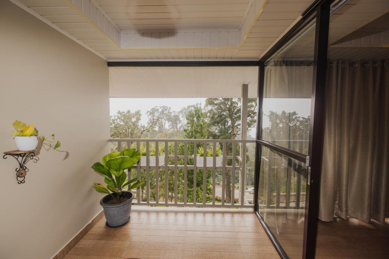 Misty Courtyard Resort Chinnakanal Εξωτερικό φωτογραφία