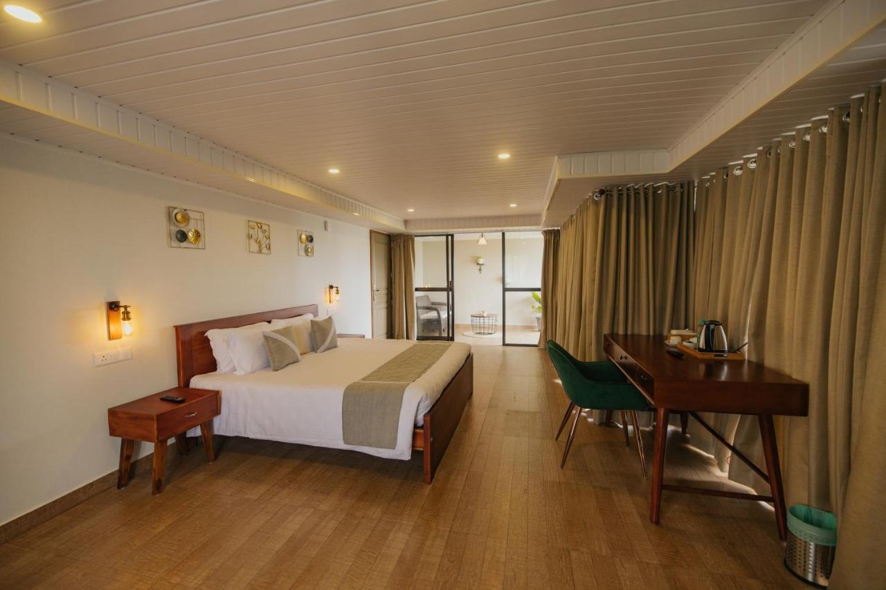 Misty Courtyard Resort Chinnakanal Εξωτερικό φωτογραφία