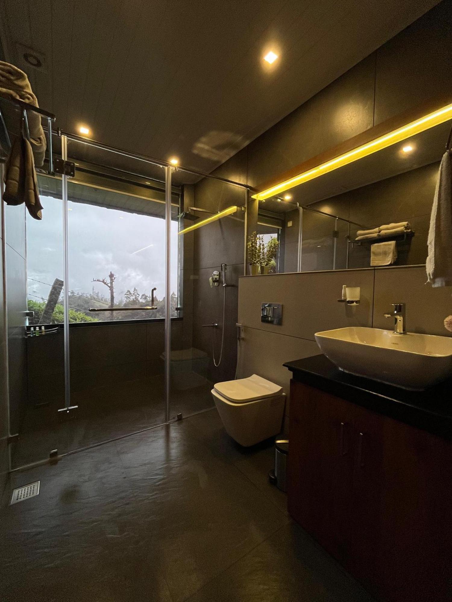 Misty Courtyard Resort Chinnakanal Εξωτερικό φωτογραφία
