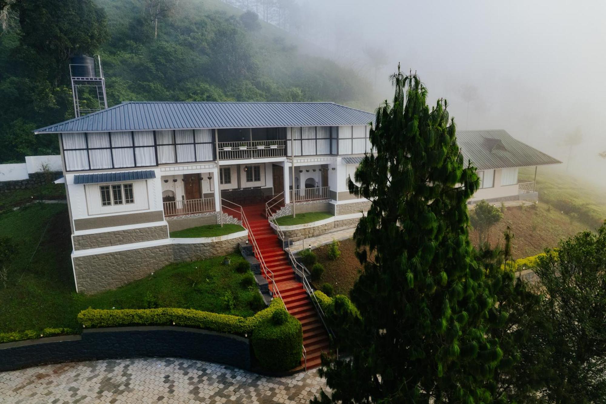 Misty Courtyard Resort Chinnakanal Εξωτερικό φωτογραφία